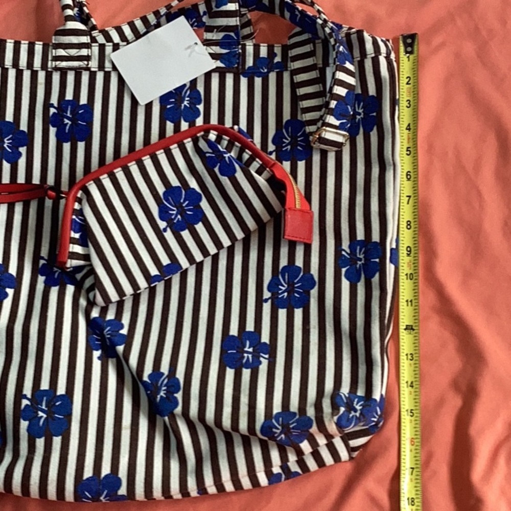 Striped Floral Tote Bag with Pouch - Picture 7 of 8